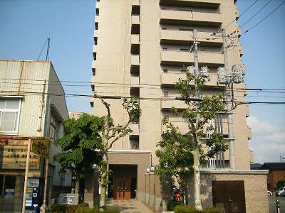 鳥取市地区(千代川以東・国府・駅南) 構造:SRC専有面積:63.6平米 ( 19.23坪 )